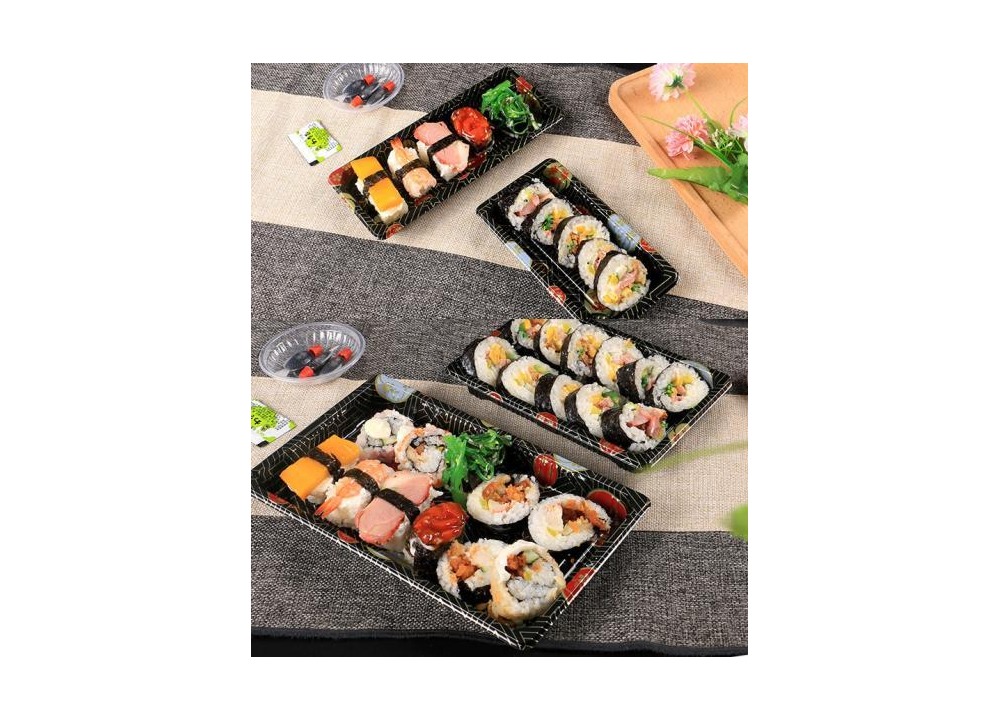 Clear PET sushi trays with prepared sushi